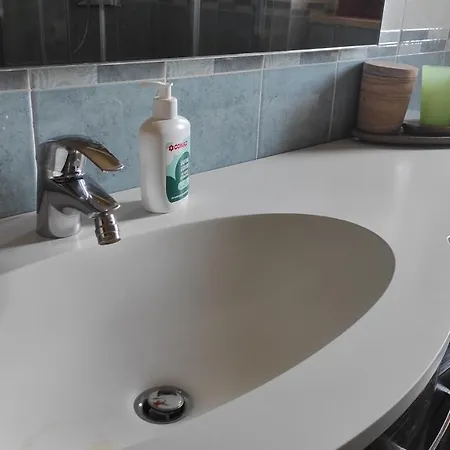 アパート With A View